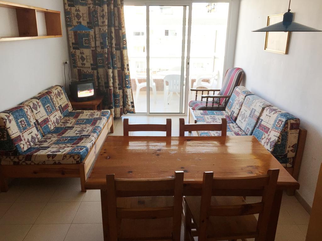 Apartamentos Ar Lotus Blanes Room photo