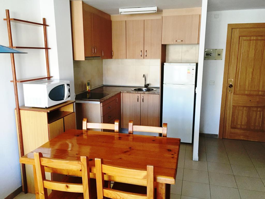 Apartamentos Ar Lotus Blanes Room photo